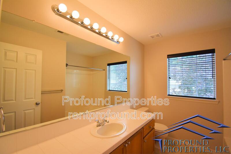 6055 SW 208th Place property image