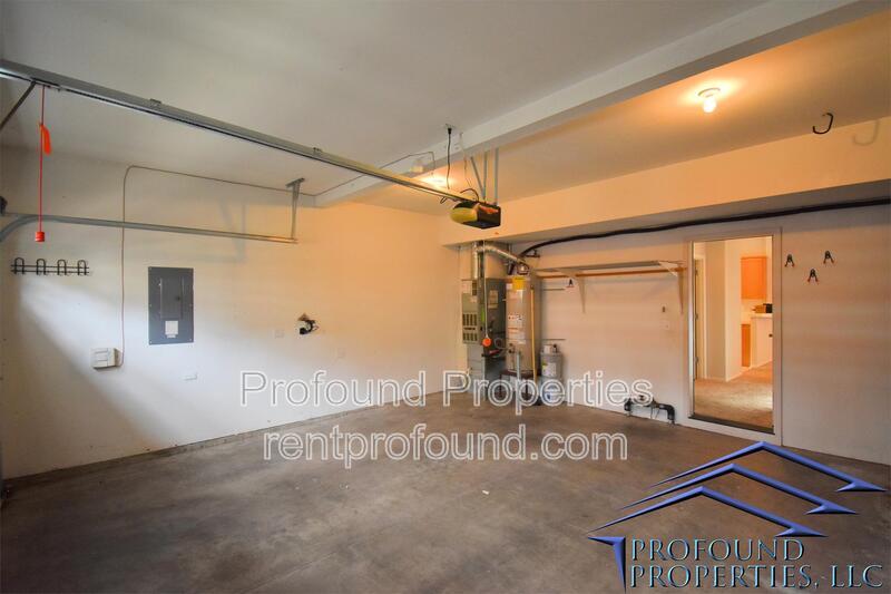 6055 SW 208th Place property image