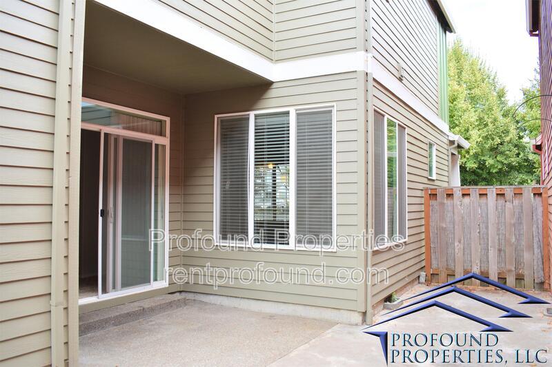 6055 SW 208th Place property image
