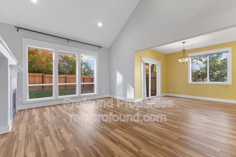 7909 SW Oviatt Drive property image