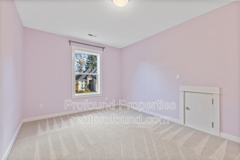 7909 SW Oviatt Drive property image