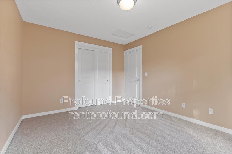 7909 SW Oviatt Drive property image