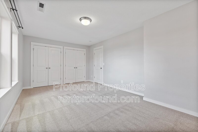 7909 SW Oviatt Drive property image