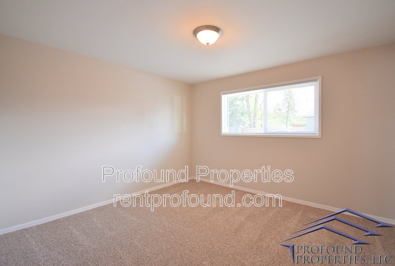 742 SE 13th Avenue - C property image