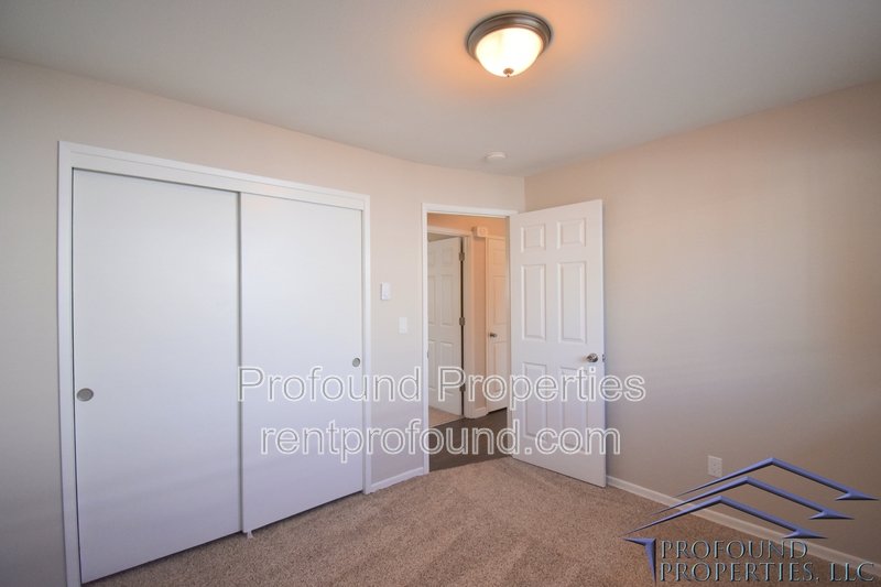 742 SE 13th Avenue - C property image