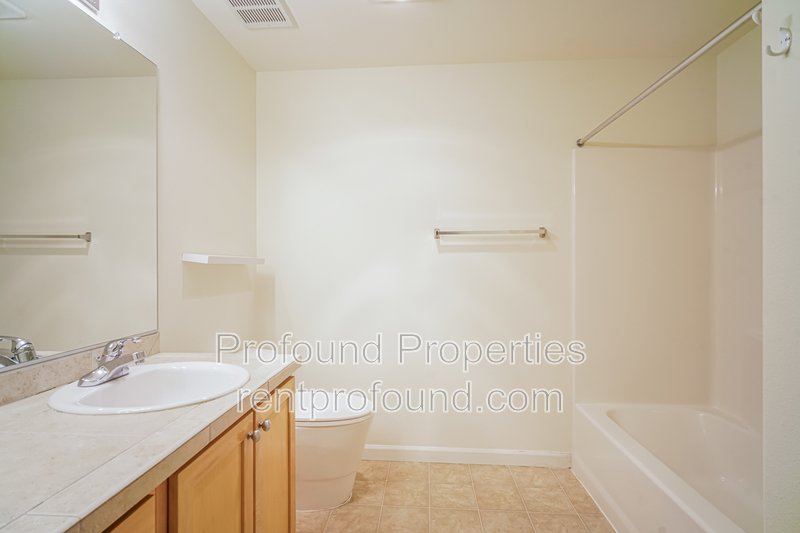 760 NW 185th Avenue #302 property image