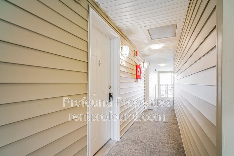 760 NW 185th Avenue #302 property image