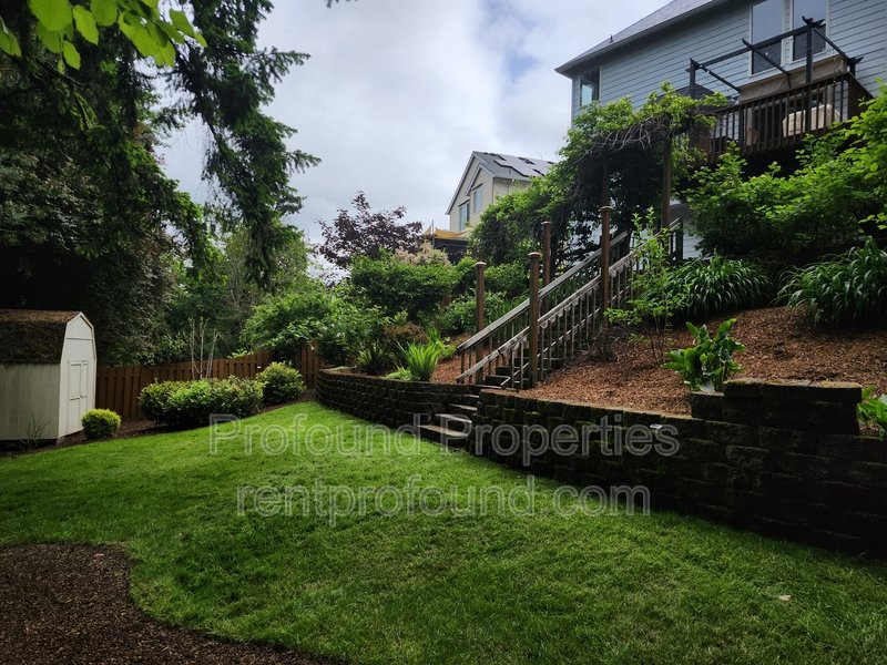 7533 SW Applegate Drive property image