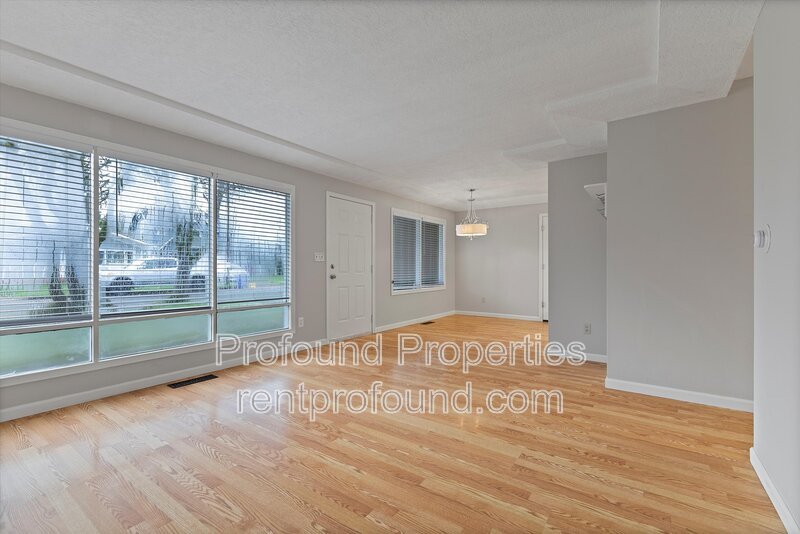 3539 N. Arlington Place property image