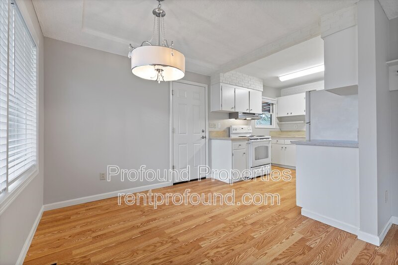 3539 N. Arlington Place property image