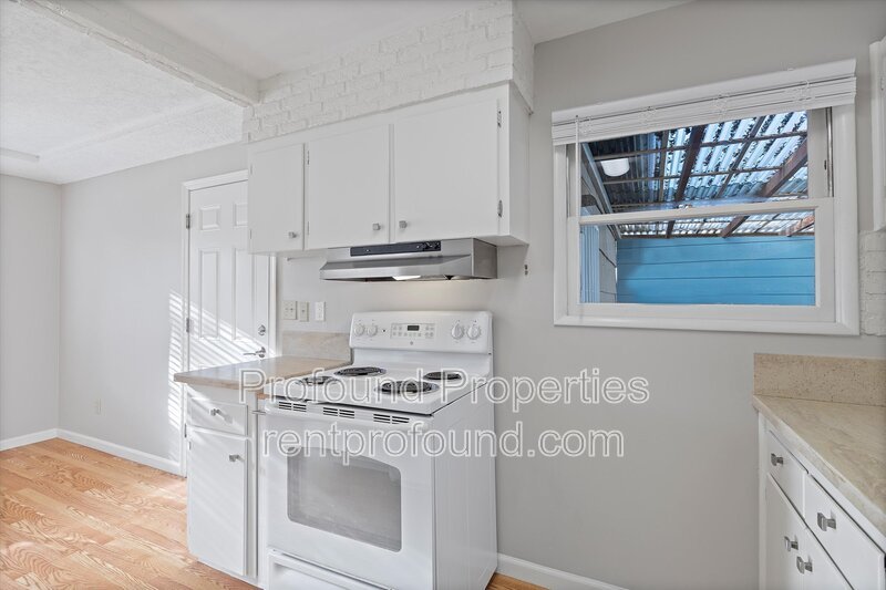 3539 N. Arlington Place property image