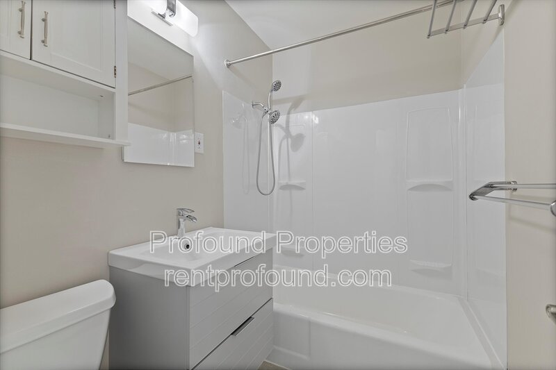 3539 N. Arlington Place property image