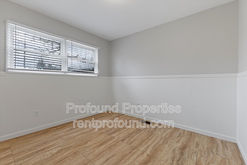 3539 N. Arlington Place property image