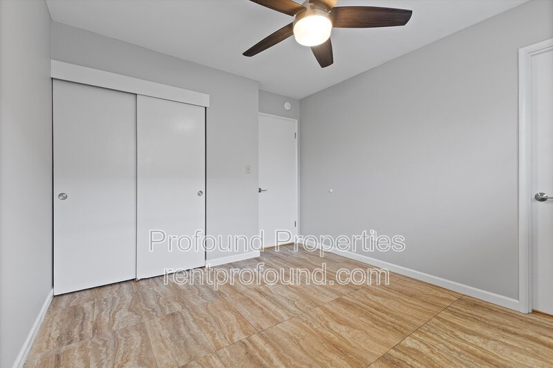 3539 N. Arlington Place property image