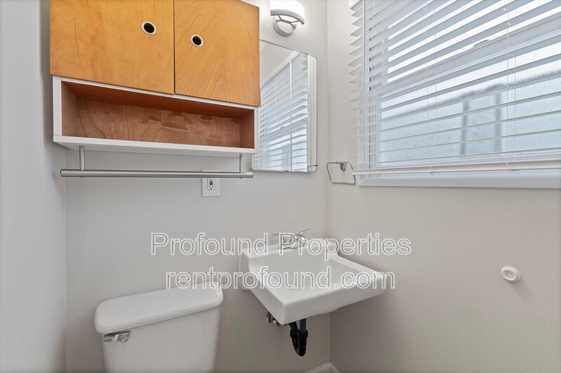 3539 N. Arlington Place property image