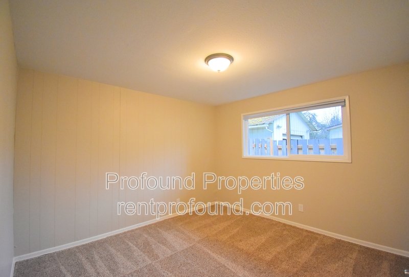 736 SE 13th Avenue - B property image