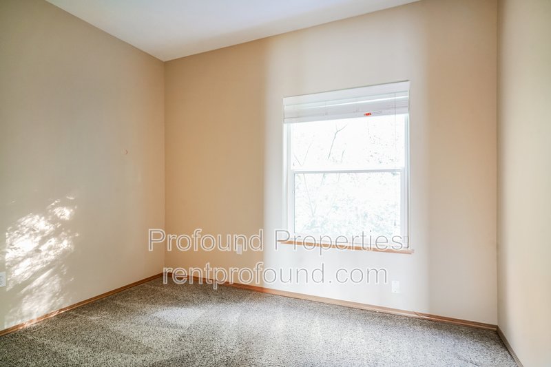 2623 NE Rocky Butte Rd. property image