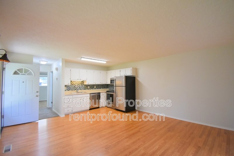 421 N Hayden Bay Drive property image