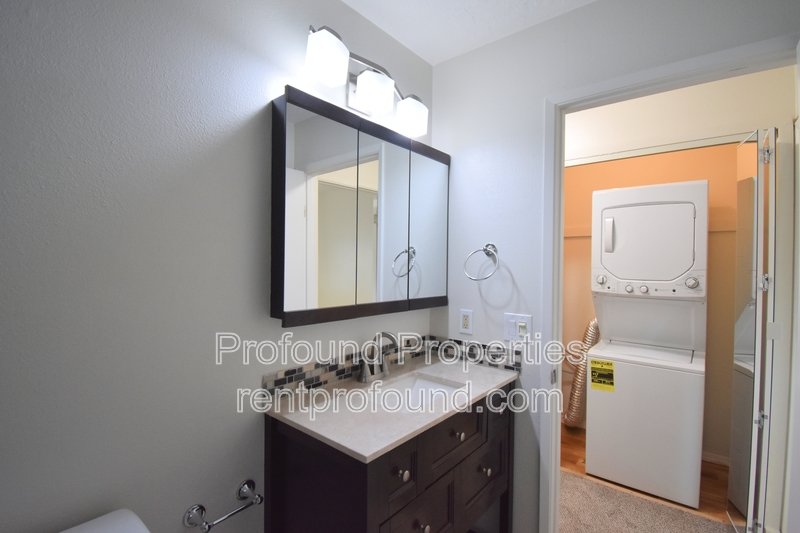 421 N Hayden Bay Drive property image