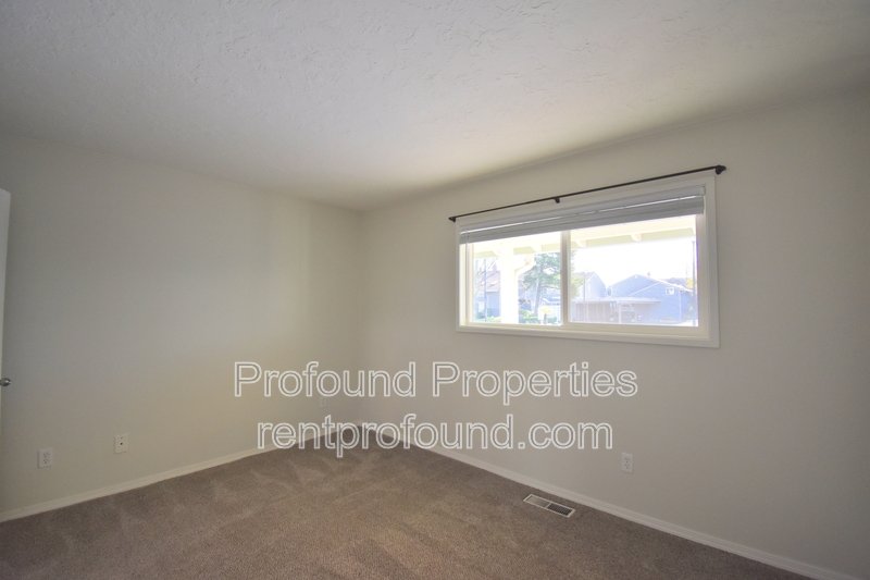 421 N Hayden Bay Drive property image