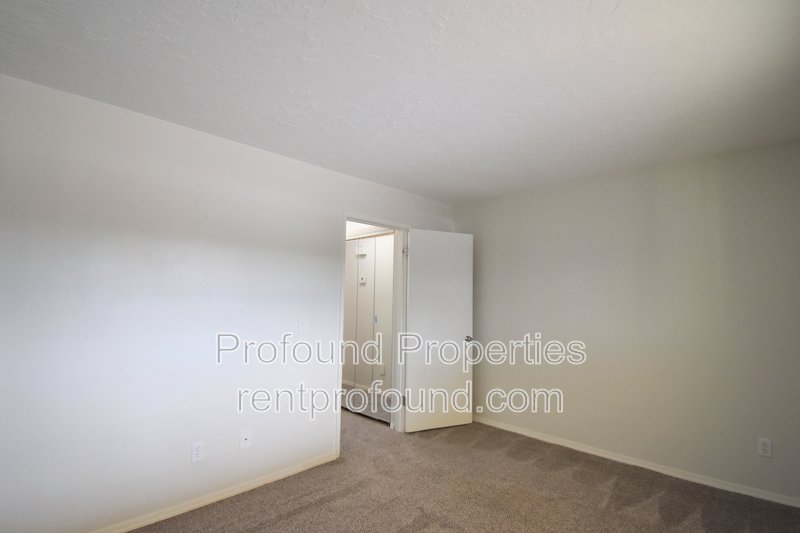 421 N Hayden Bay Drive property image