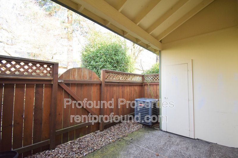 421 N Hayden Bay Drive property image