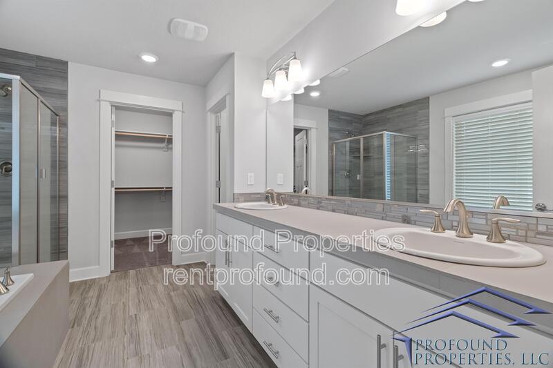 17323 SW Kite Lane property image
