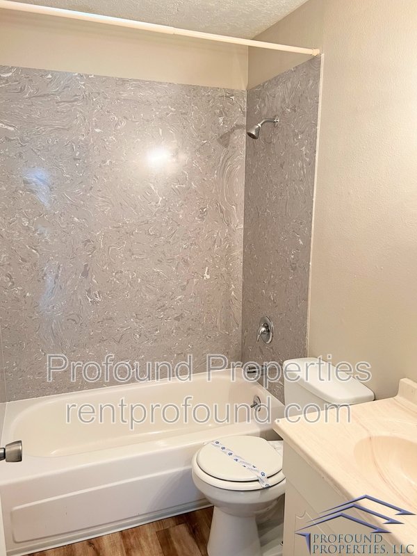 706 NE 99th Avenue - 15 property image