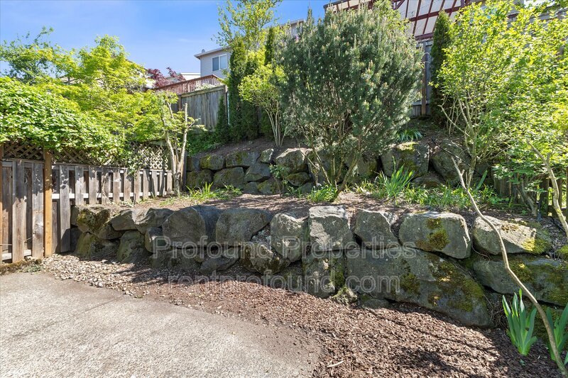 20176 SW Bernice Lane property image