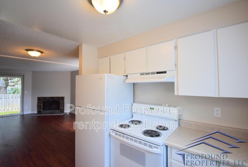 12185 SW Gingham Lane - B property image