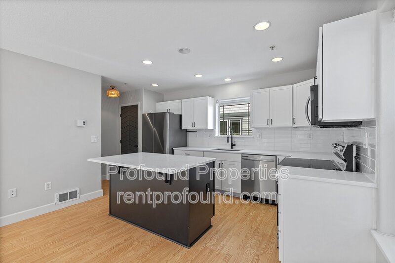 8655 N Crawford Street - 1 property image