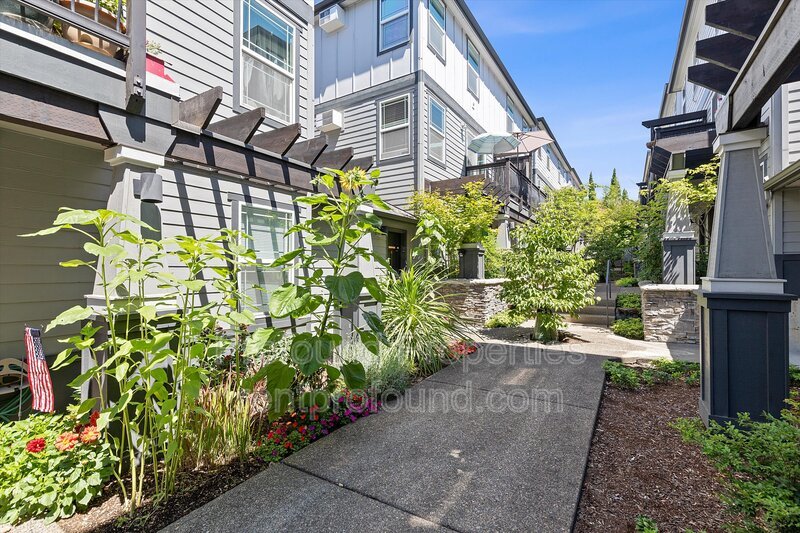 8655 N Crawford Street - 1 property image