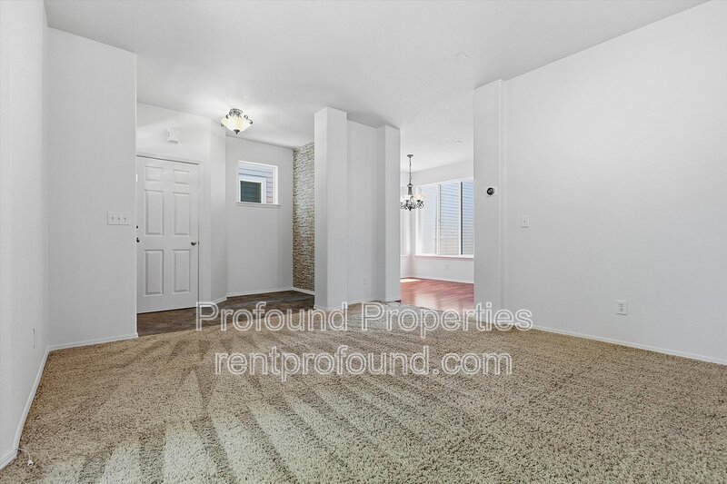 1140 SE Tamango Street property image