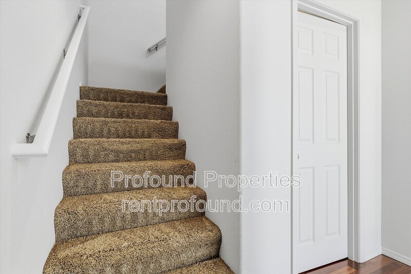 1140 SE Tamango Street property image