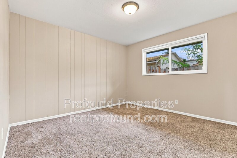 742 SE 13th Avenue - B property image
