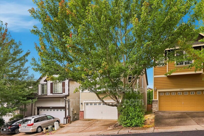 12685 SW 158th Terrace property image