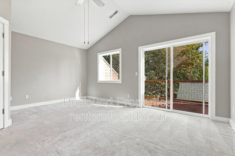 9542 SW 153rd Avenue property image