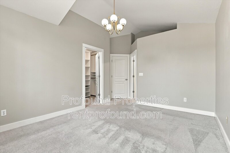 9542 SW 153rd Avenue property image