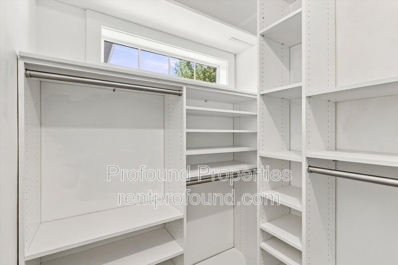 9542 SW 153rd Avenue property image