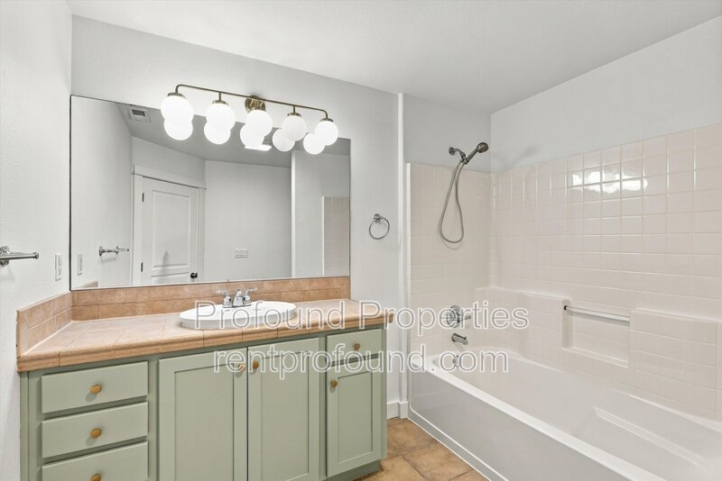 9542 SW 153rd Avenue property image