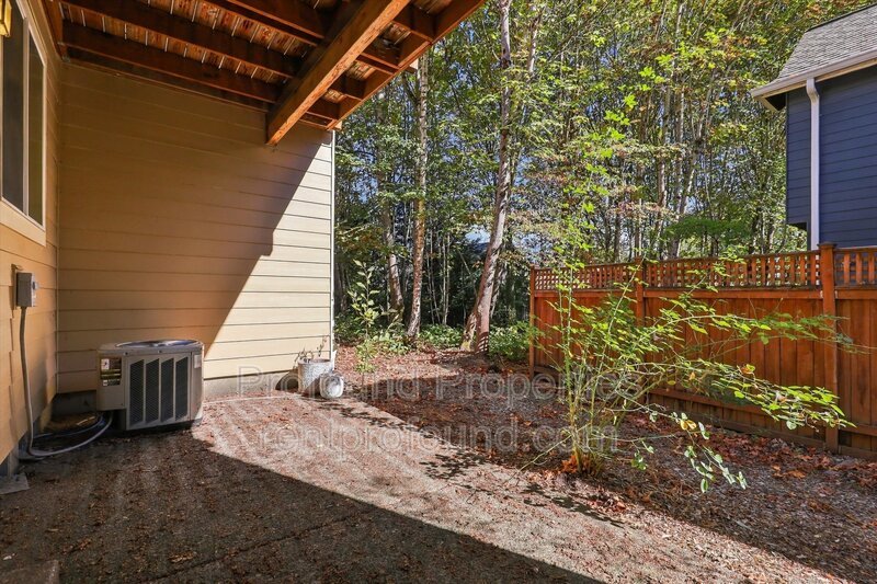 9542 SW 153rd Avenue property image