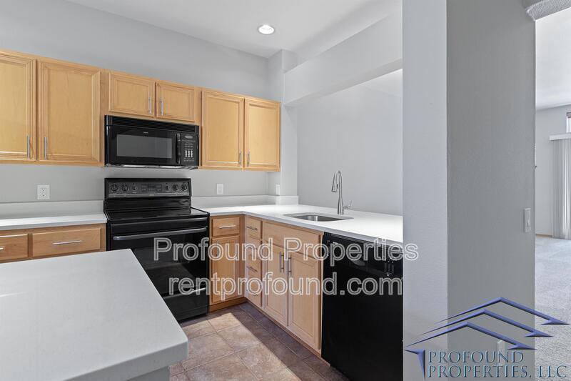 627 SW Dillan Drive property image