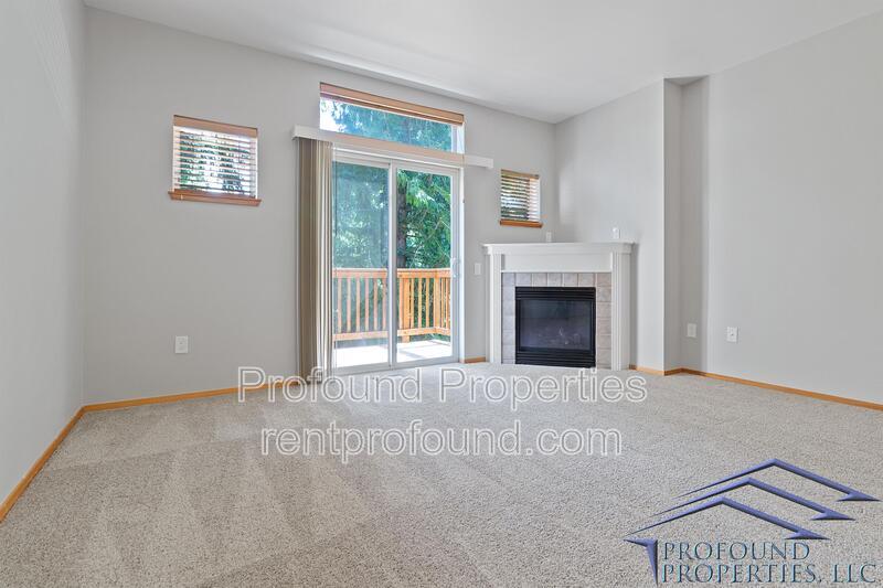627 SW Dillan Drive property image