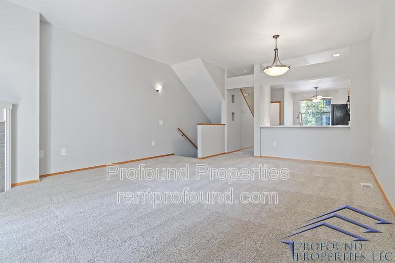 627 SW Dillan Drive property image