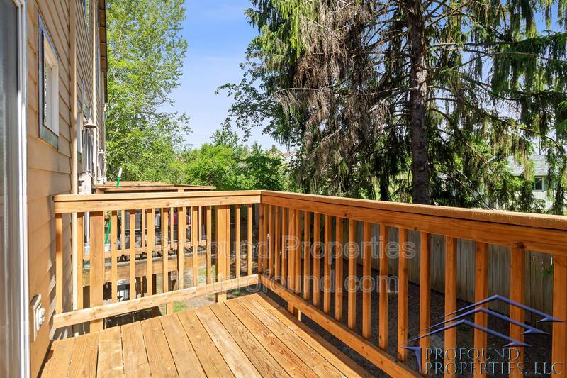627 SW Dillan Drive property image