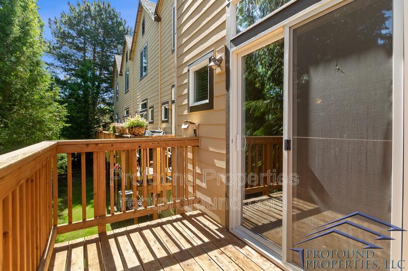 627 SW Dillan Drive property image